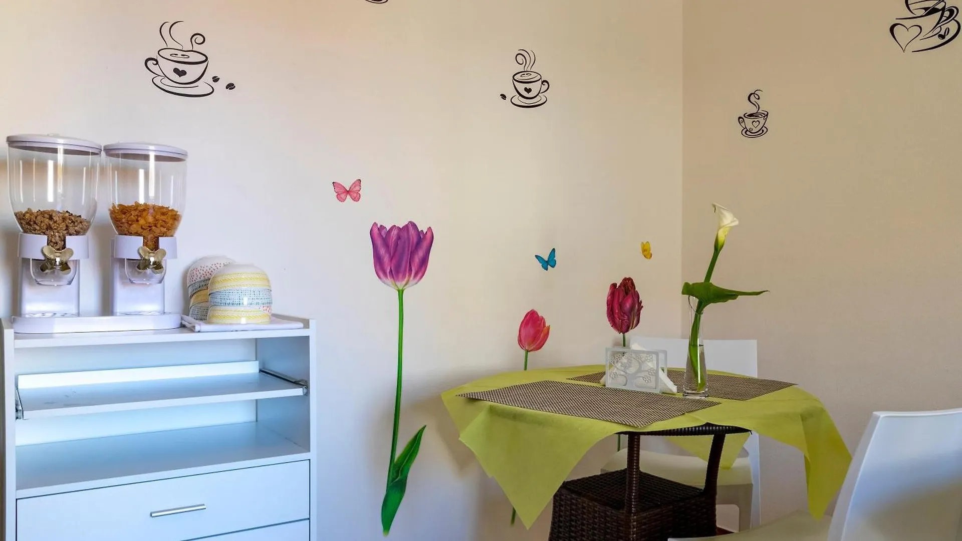 ** Frühstückspension Sardinia Rooms Alghero Italien